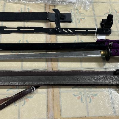Sale Photo Thumbnail #284: Swords
