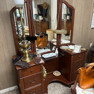 Sale Photo Thumbnail #83