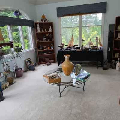 Sale Photo Thumbnail #104