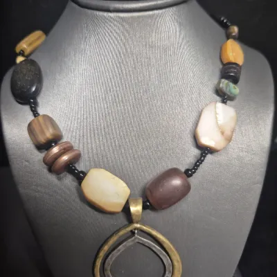 Lot 6 Custom match Fashioon Jewelry ~ 4 Necklaces & Earrings match