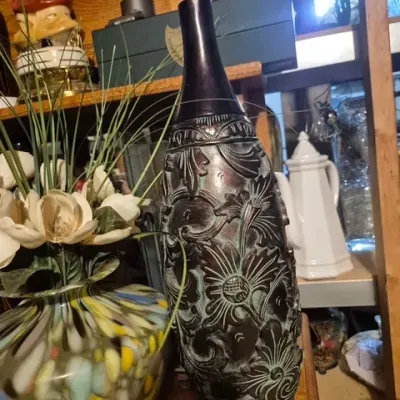 Sale Photo Thumbnail #145: vase