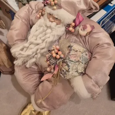 Sale Photo Thumbnail #30: Santa