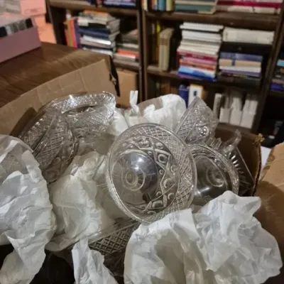 Sale Photo Thumbnail #89: glassware
