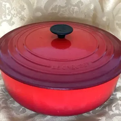 Le Creuset Enameled Cast Iron Dutch Oven 