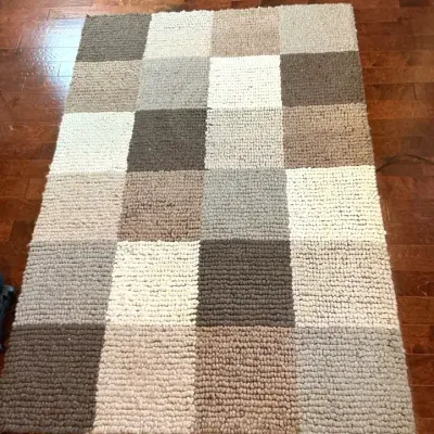Couristan Indo-Natural Wool Checkered Area Rug – 5’6” x 8’