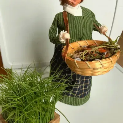 BYERS Choice Ltd Figurine