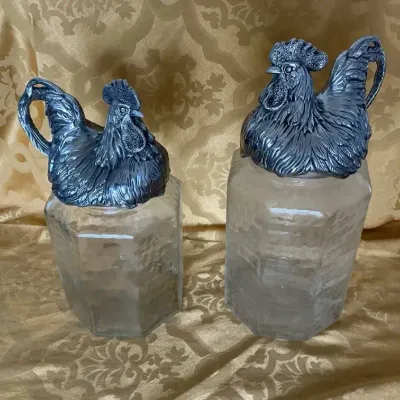 Rooster-topped Glass Canister Set