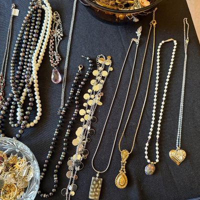 Sale Photo Thumbnail #289
