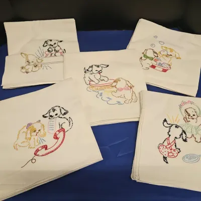 5 Vintage Puppy Theme Embroidered Table Linens