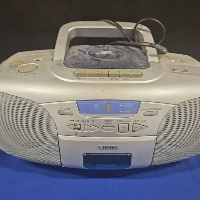 VTG AIWA Stereo Boom Box With CD & Cassette Players CSD-A110