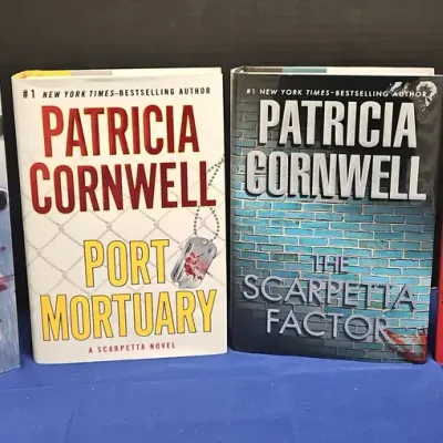4 Classic Patricia Cornwell Novels Hard Cover Books With Sleeves