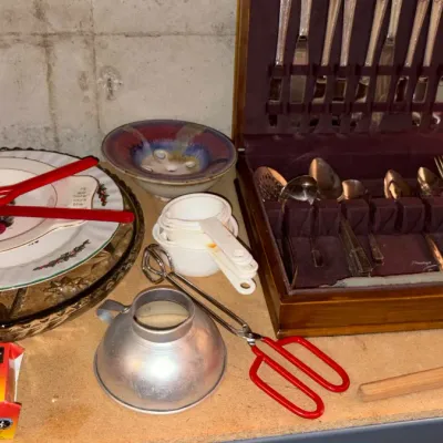 Estate sale photo
