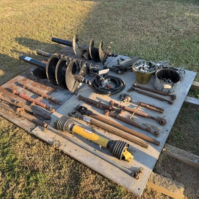Sale Photo Thumbnail #16: Featured heavy equipment, tractors, machinery and additional equipment from the T.J. Bruck Estate Online Auction in Perryville, Arkansas. Take a look at the auction catalog for complete lot details, additional photos and bidding information.