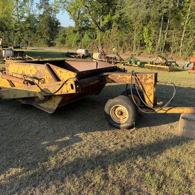 Sale Photo Thumbnail #32: Featured heavy equipment, tractors, machinery and additional equipment from the T.J. Bruck Estate Online Auction in Perryville, Arkansas. Take a look at the auction catalog for complete lot details, additional photos and bidding information.