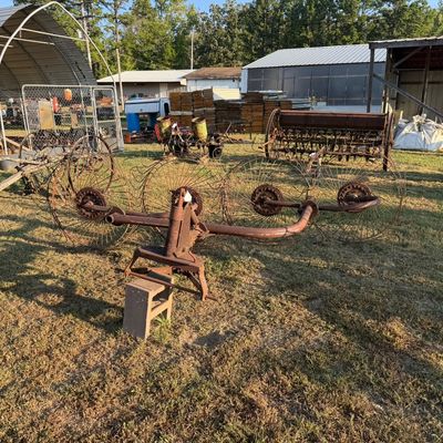 Sale Photo Thumbnail #11: Featured heavy equipment, tractors, machinery and additional equipment from the T.J. Bruck Estate Online Auction in Perryville, Arkansas. Take a look at the auction catalog for complete lot details, additional photos and bidding information.