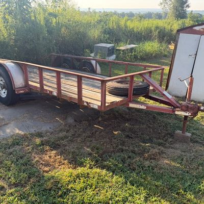 Sale Photo Thumbnail #48: Featured heavy equipment, tractors, machinery and additional equipment from the T.J. Bruck Estate Online Auction in Perryville, Arkansas. Take a look at the auction catalog for complete lot details, additional photos and bidding information.