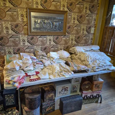 Sale Photo Thumbnail #152