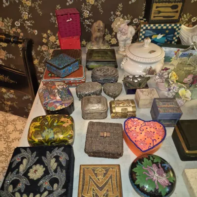 Sale Photo Thumbnail #170