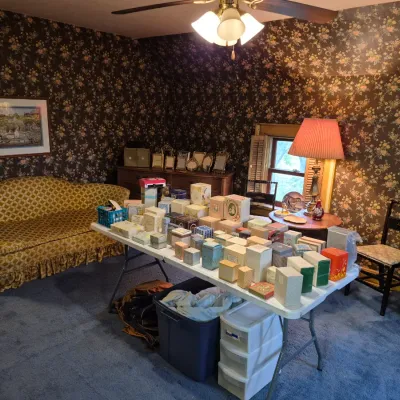Sale Photo Thumbnail #156