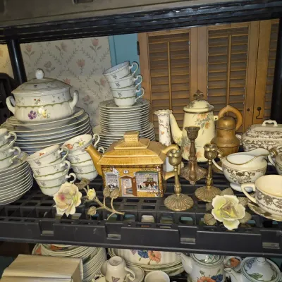 Sale Photo Thumbnail #261