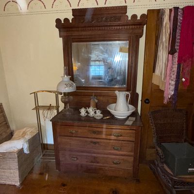 Sale Photo Thumbnail #388
