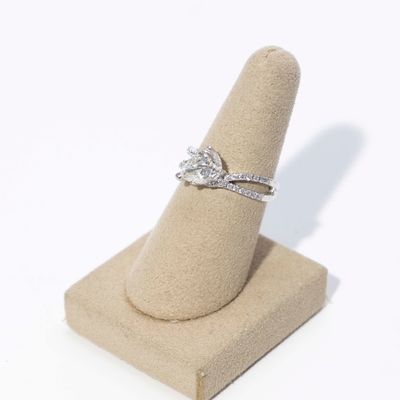 Sale Photo Thumbnail #217