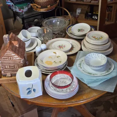 Sale Photo Thumbnail #12