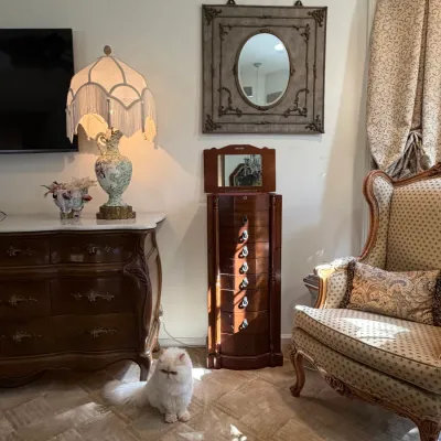 Sale Photo Thumbnail #156