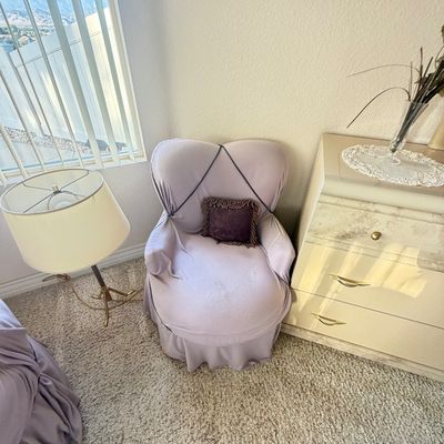Sale Photo Thumbnail #296