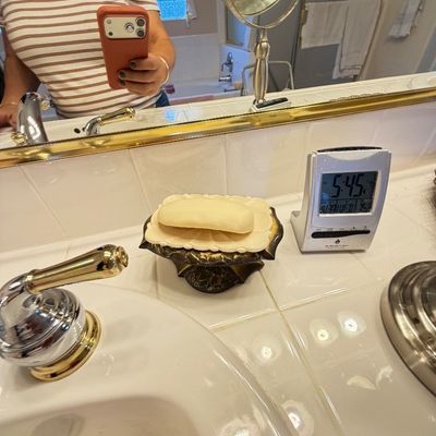 Sale Photo Thumbnail #285