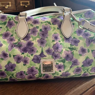 Dooney & Bourke Bag