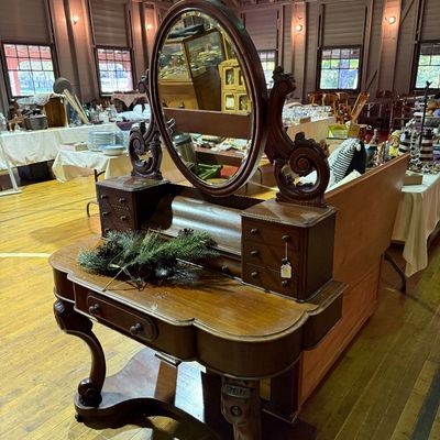 Antique vanity