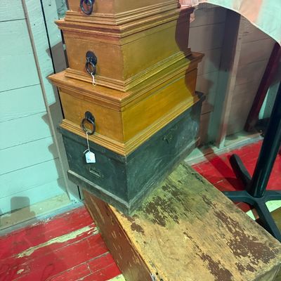 Antique and vintage boxes