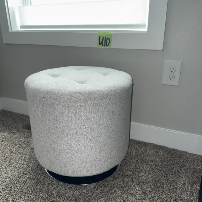 Sale Photo Thumbnail #25: About 17" across and 17" tall