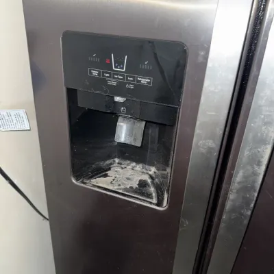 Sale Photo Thumbnail #806: Model number: WRS325SDHV00. Seems to work well