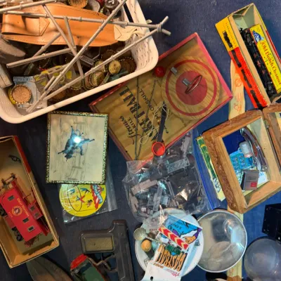 Sale Photo Thumbnail #573
