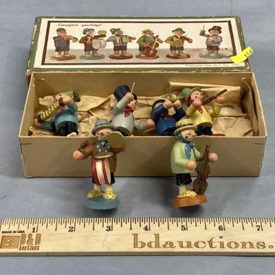 Sale Photo Thumbnail #409