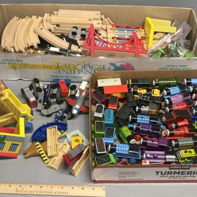 Sale Photo Thumbnail #595