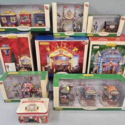 Sale Photo Thumbnail #317