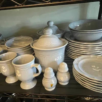 Sale Photo Thumbnail #110: Set of Pfaltzgraff "Gazebo Blue Bouquet" dish set 