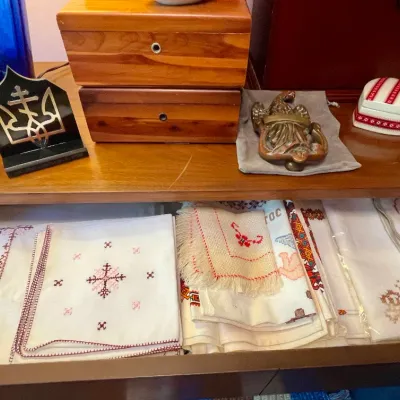 Sale Photo Thumbnail #94: Ukranian linens