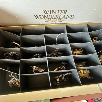 Sale Photo Thumbnail #7: Metal Danbury Mint Christmas ornaments