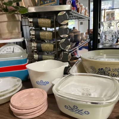 Sale Photo Thumbnail #139: Vintage Pyrex "Blue Cornflower"  bakeware