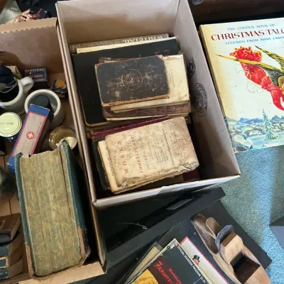 Estate sale photo