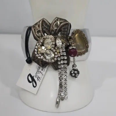 Sale Photo Thumbnail #204