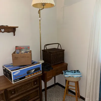Sale Photo Thumbnail #152