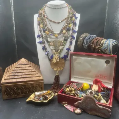 Earth Tone & Stone Jewelry Variety & Trinket boxes