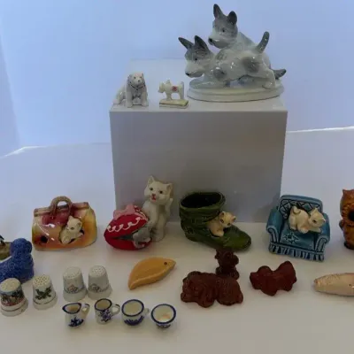 Assorted Vintage Miniature Collectibles Lot