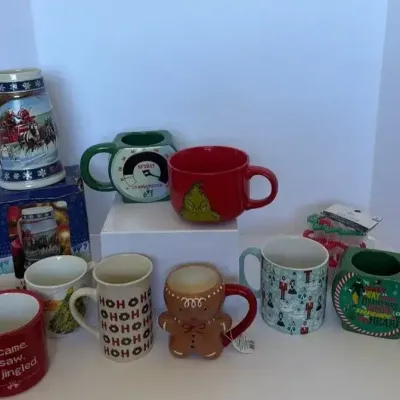 Christmas Time Mugs Glassware and Napkin Rings