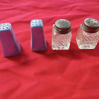 Sale Photo Thumbnail #9: A Collection of Ceramic and Diamond Pattern Glass Salt and Pepper Shakers